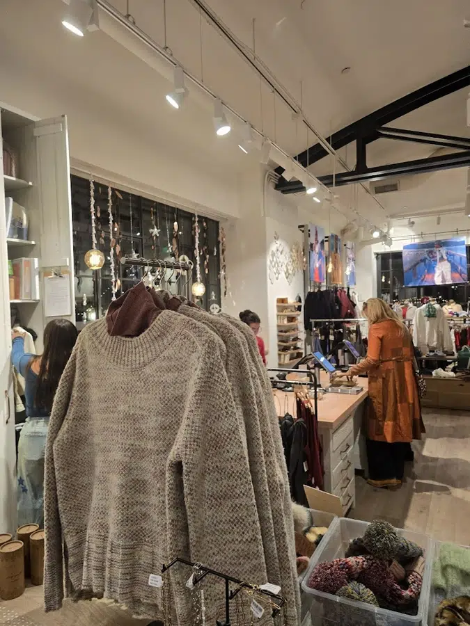 Free People